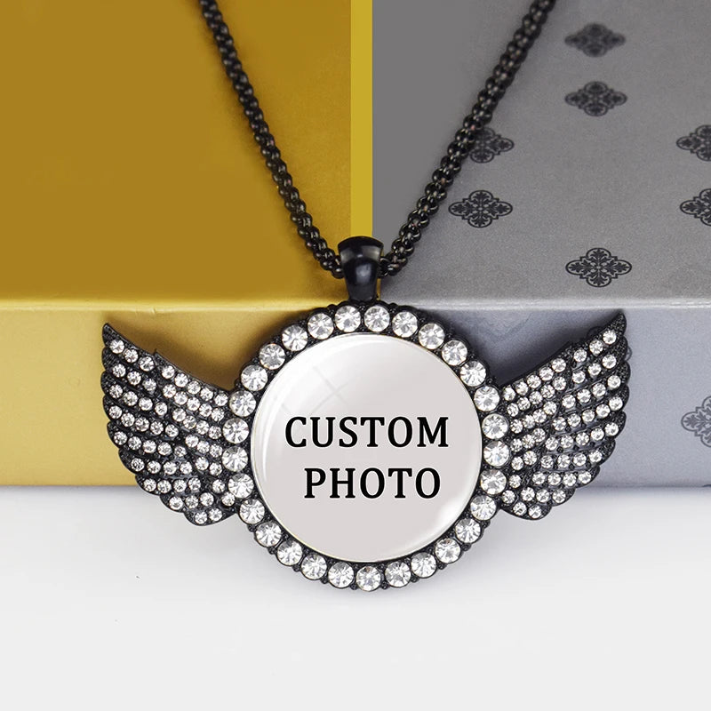 Cherish your loved ones with our Rhinestone Glass Necklace Personalized Family Picture Gift. Show your love and appreciation with this uniques piece. 