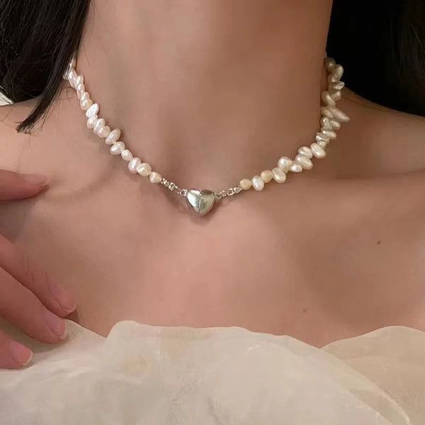 New Korean Baroque Pearl Vintage Silver Necklace..